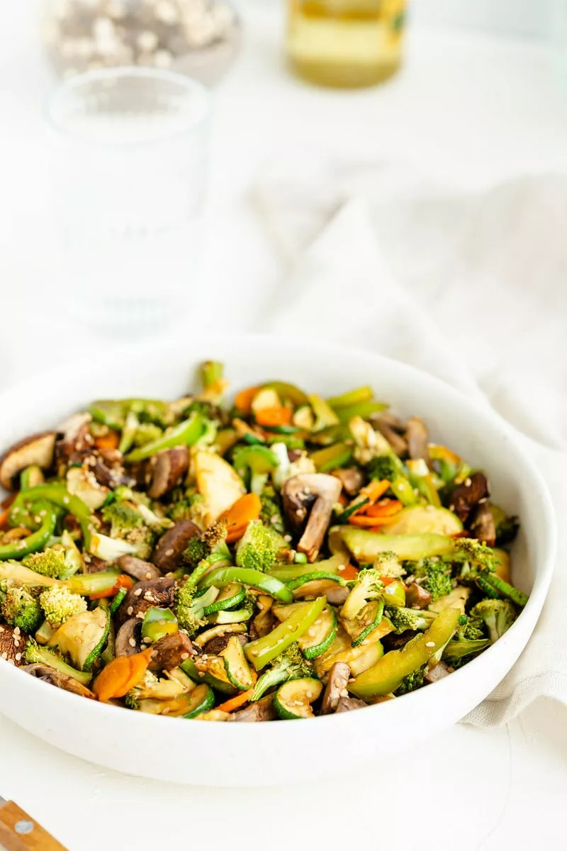 https://lowcarbbenni-shop.de/wp-content/uploads/lcb-webp/2024/10/Rezeptfotos_Ebook-02664-min.jpg.webp